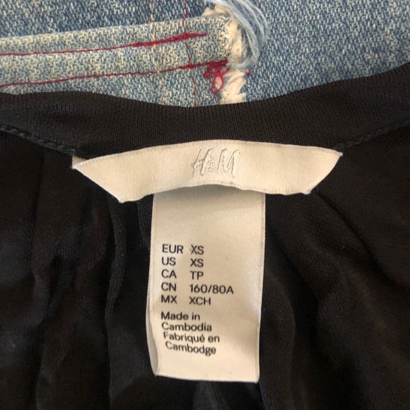 Black Shell - Picture 3 of 4